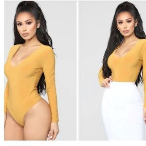 Fashion Nova long sleeve body suit